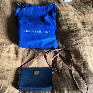 Dooney and bourke crossbody